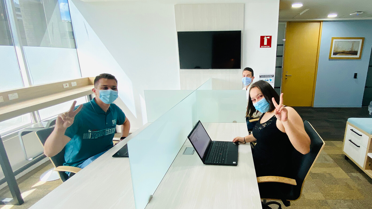 Inversión extranjera por 542 millones de dólares potencia la reactivación económica en Medellín